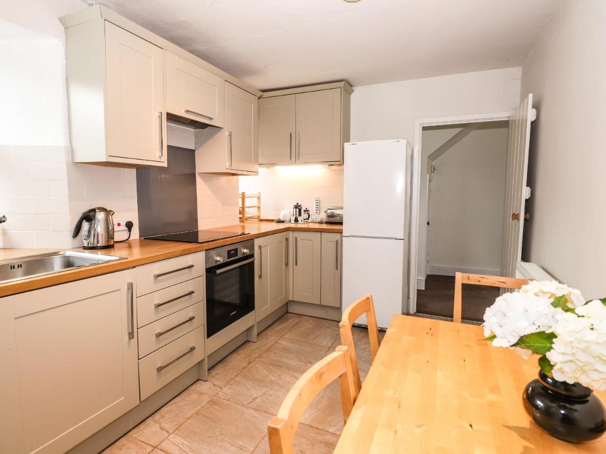 Hilber Cottage Ембълсайд Екстериор снимка